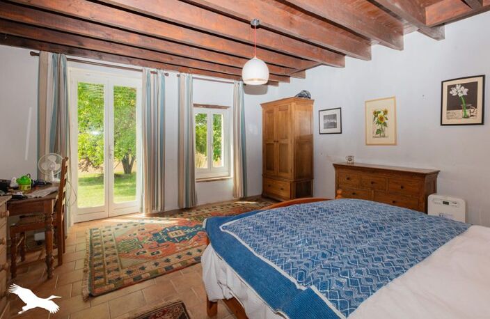 Maison en pierre de 10 pièces principales — photo 3