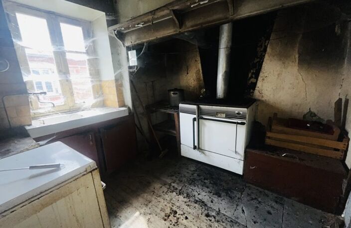 Maison en pierre de 2 pièces principales — photo 4