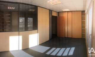 Bureau  20 m² à louer à Aix-en-Provence (13290)