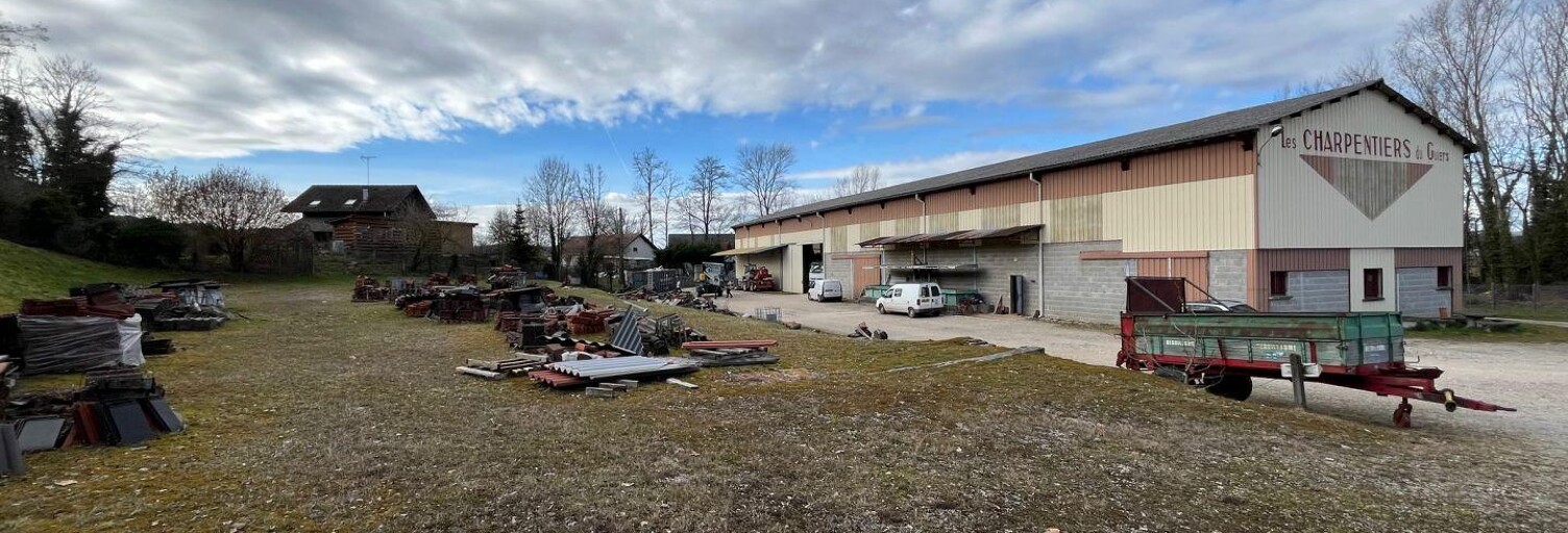 Commerce  960 m² à vendre à Saint-Béron (73520)