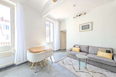 Appartement 2 pièces 815 €