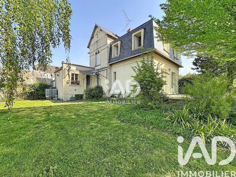 Vente Maison/villa 10 pièces — photo 1