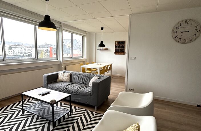 Vente Appartement 5 pièces — photo 2