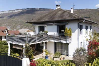 Maison 7 pièces 749000 €