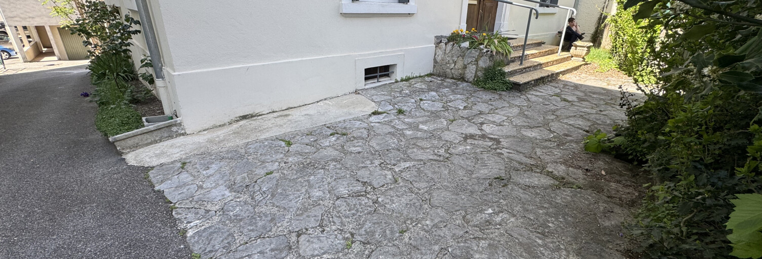 Garage  11 m² à vendre à Aix-les-Bains (73100)