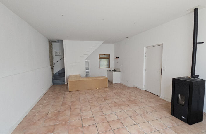 Maison de village, esprit loft artistique — photo 5