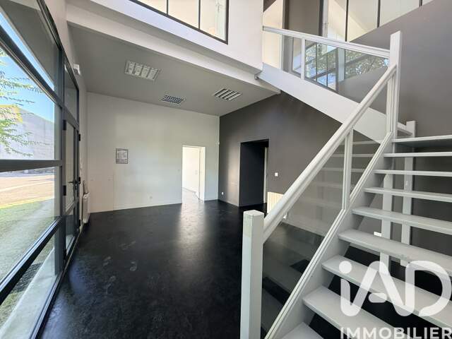 Vente Immeuble 239 m&sup2; — photo du bien