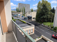F3 - VIVARAIZE AVEC GARAGE ET CAVE — photo 3