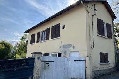 Maison 5 pièces 77420 €