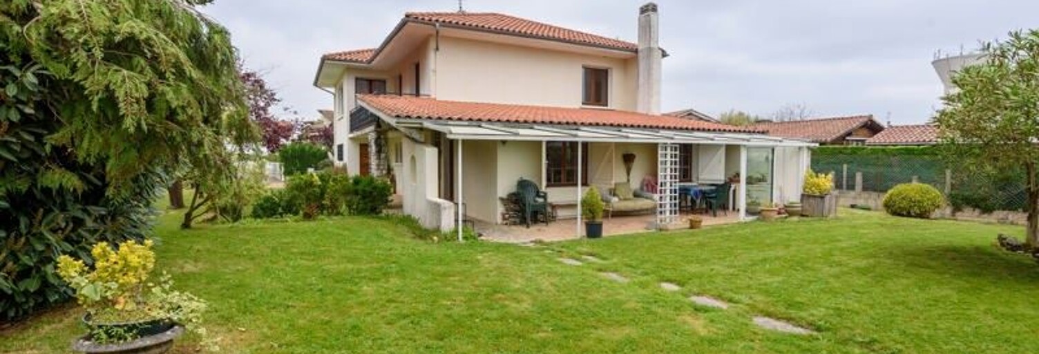 Maison 6 Pièces 153 m² à vendre à Aire-sur-l'Adour (40800)