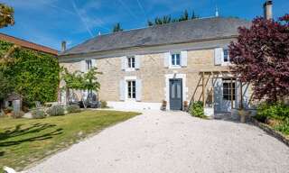 Maison 6 Pièces 189 m² à vendre à Néré (17510)