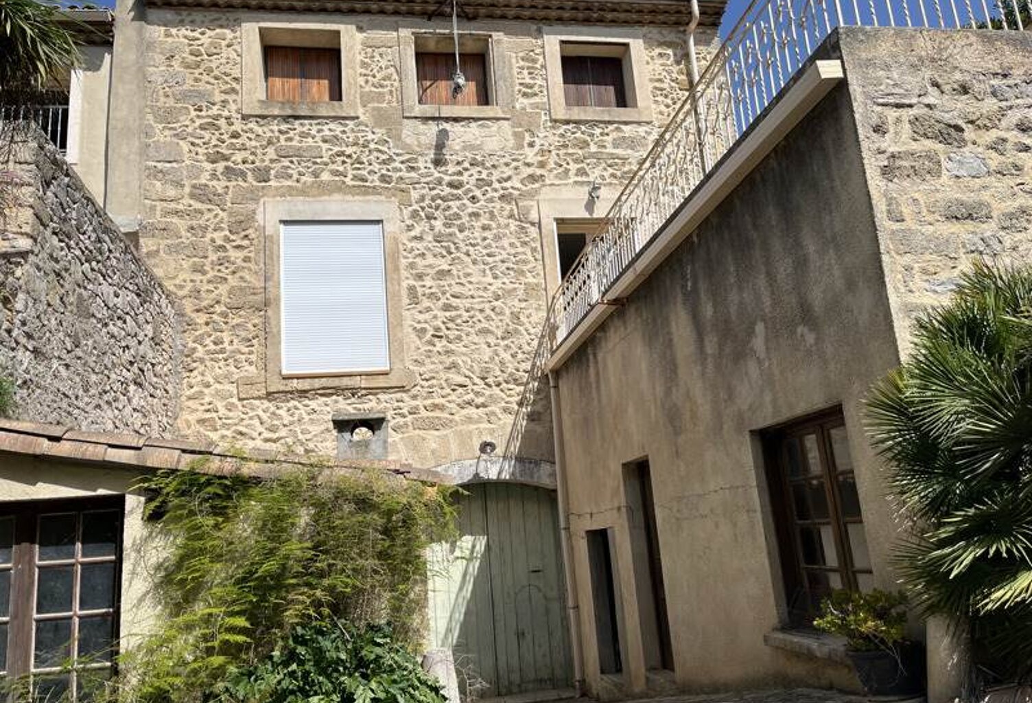 Maison de ville de 7 pièces principales — photo 1