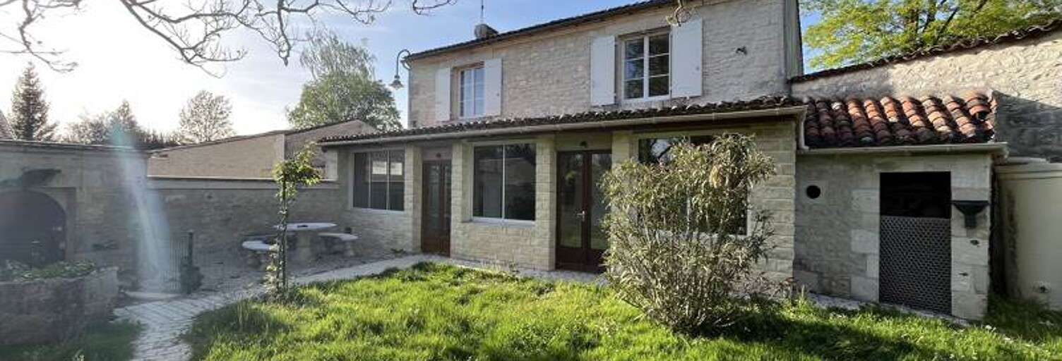 Maison 5 Pièces 157 m² à vendre à Merpins (16100)