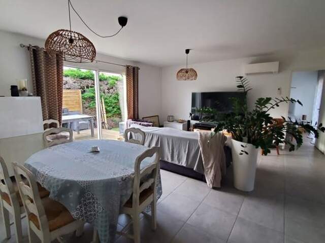 Contemporaine de 5 pièces principales — photo du bien