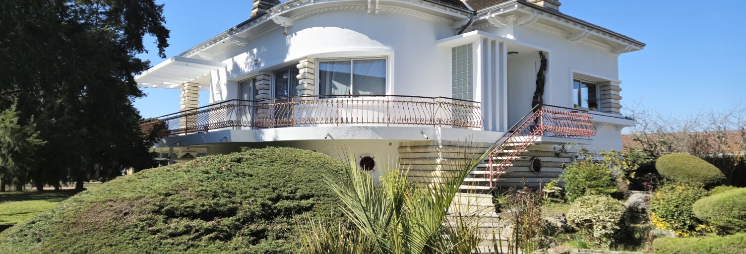 Maison 9 Pièces 210 m² à vendre à Noyers-sur-Cher (41140)