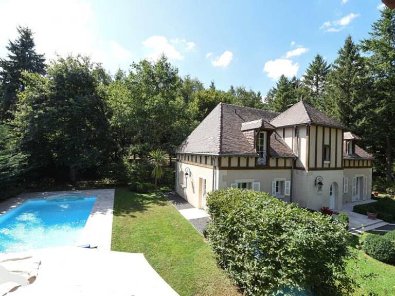 Maison art déco de 7 pièces principales — photo 1