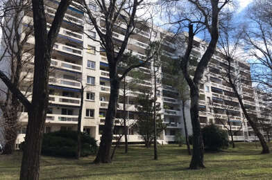 Appartement 4 pièces 1030 €