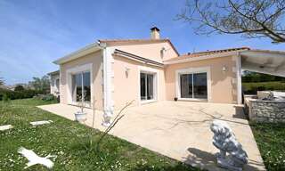 Maison 5 Pièces 140 m² à vendre à Villebois-Lavalette (16320)