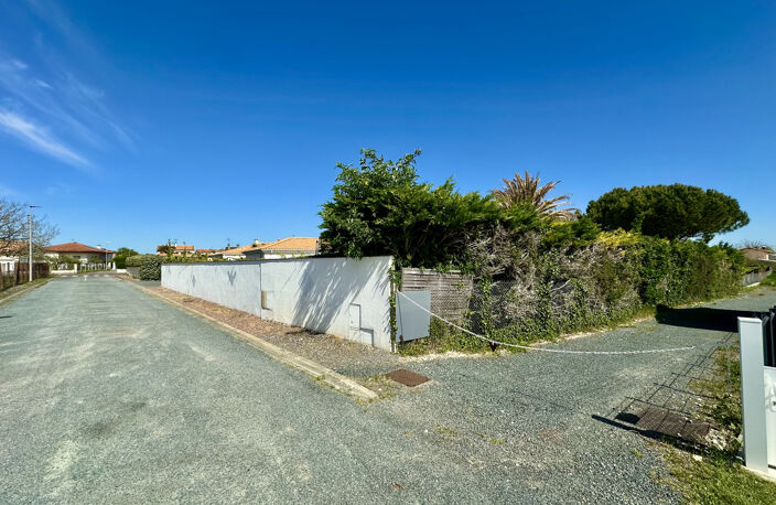 TERRAIN VIABILISÉ IDÉALEMENT SITUÉ A ROYAN AU PRIX DE 178 20 — photo 4