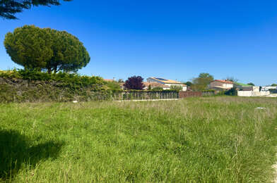 Terrain  225720 €