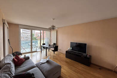 Appartement 3 pièces 973 €