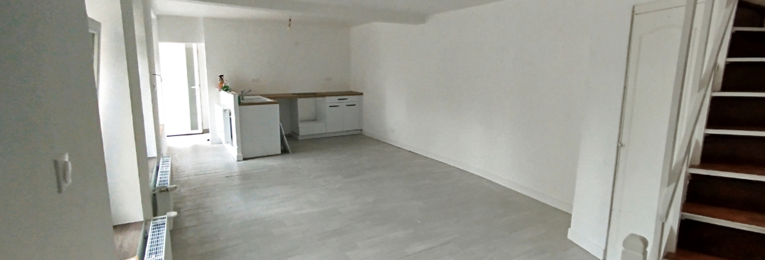 Maison 4 Pièces 95 m² à louer à Saint-Étienne-au-Mont (62360)