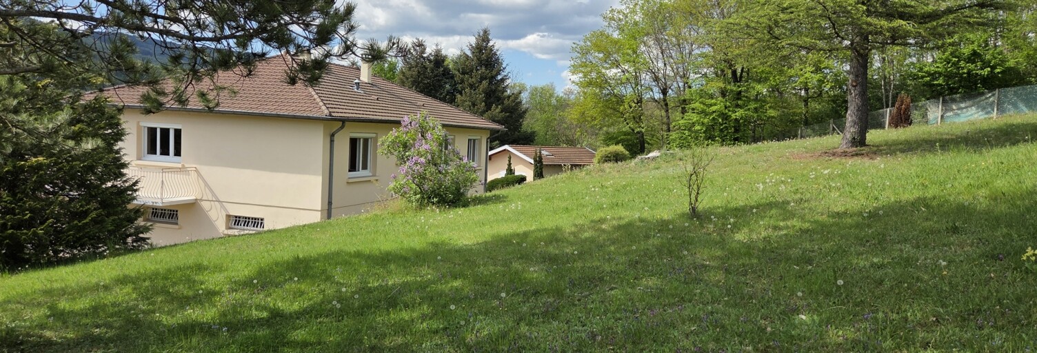 Maison 6 Pièces 167 m² à vendre à Ternand (69620)