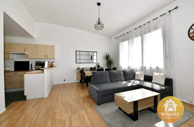 Appartement F3 en plein centre ville — photo du bien