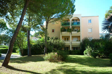 Appartement 2 pièces 872 €