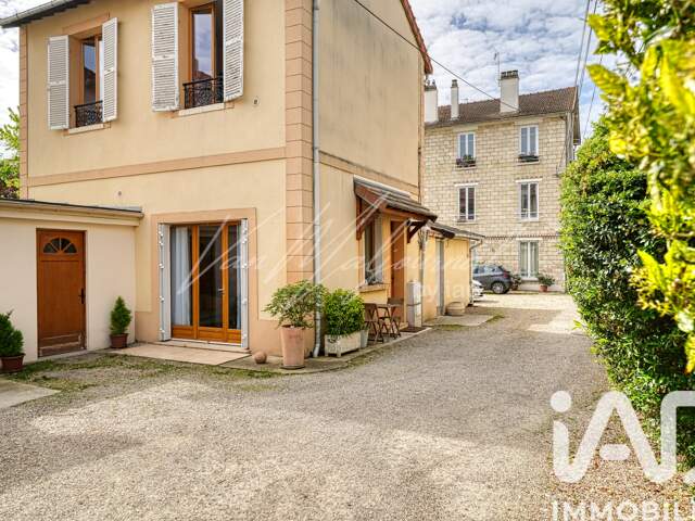 Vente Maison de ville 5 pièces — photo du bien