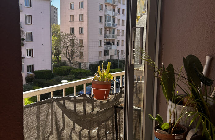 Appartement de type 3 VENDU LOUÉ - 54,59 m2 - Marseille 4ème -  125 000 € * — photo 4