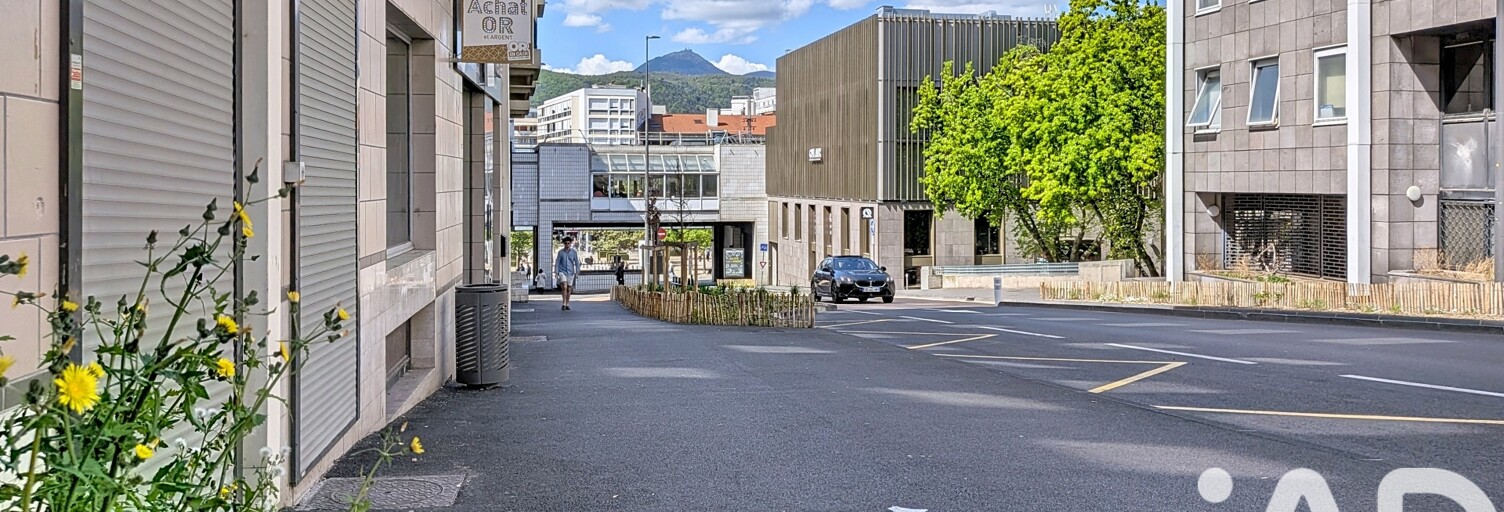 Commerce  100 m² à vendre à Clermont-Ferrand (63000)