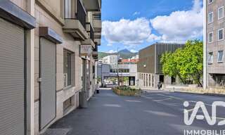 Commerce  100 m² à vendre à Clermont-Ferrand (63000)