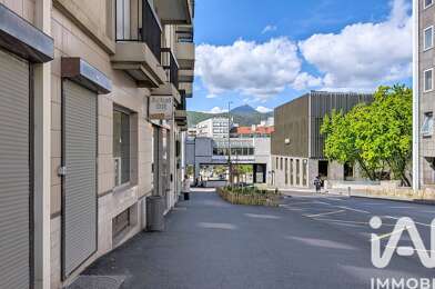 Commerce  179000 €