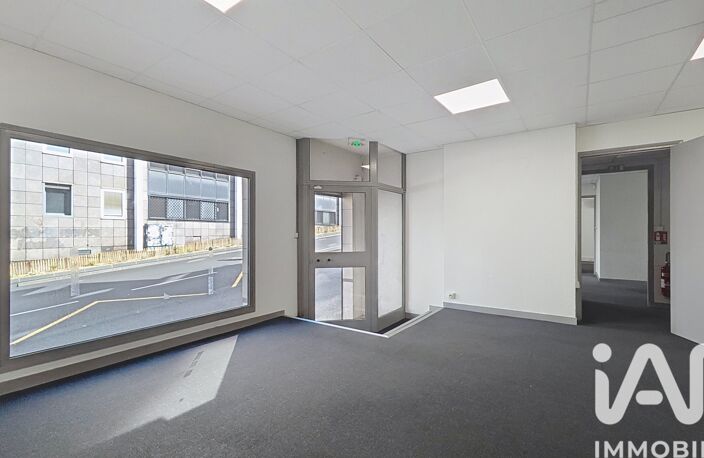 Vente Boutique/Local commercial 100 m&sup2; — photo 4