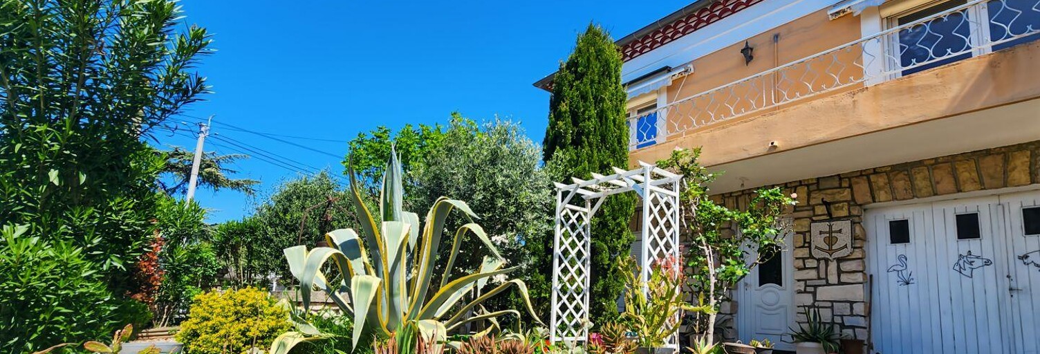 Maison 5 Pièces 132 m² à vendre à Fourques (30300)