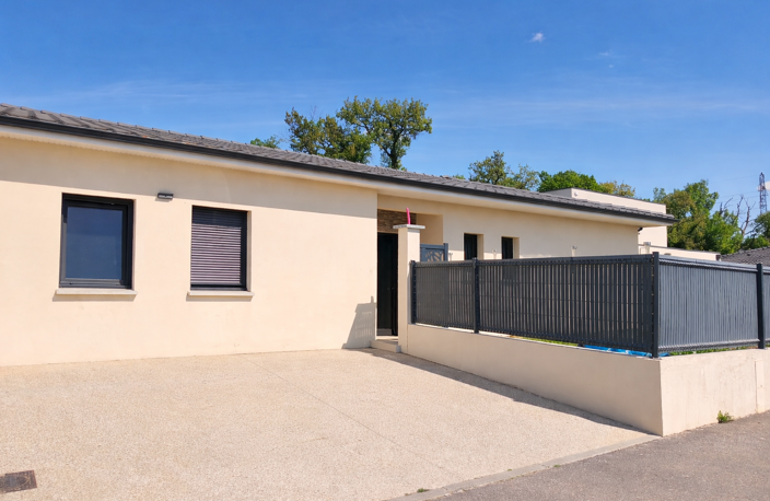 Maison contemporaine 2024 - 137 m2 plain-pied avec piscine - — photo 2
