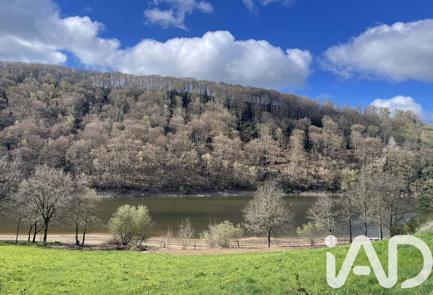 Vente Terrain 1 400 m&sup2; — photo 1