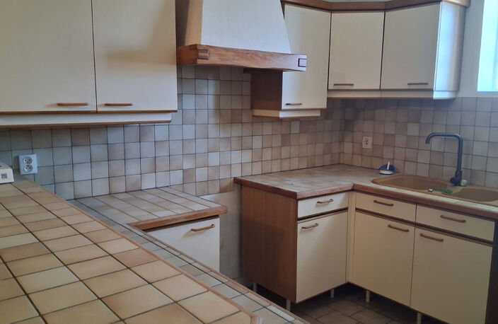 MAISON DE PLAIN-PIED ET JARDIN DE 700M2 — photo 3