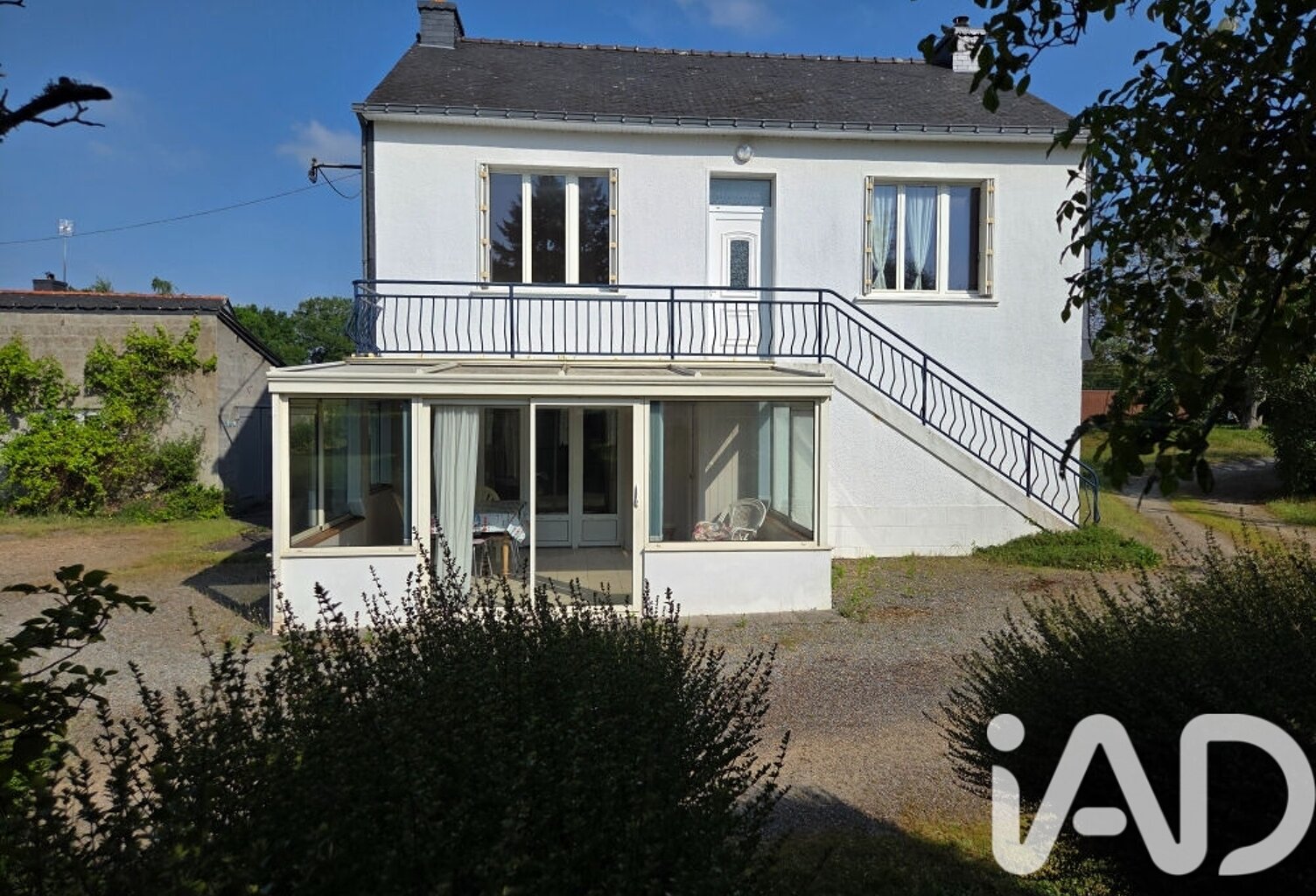 Vente Maison/villa 8 pièces — photo 1