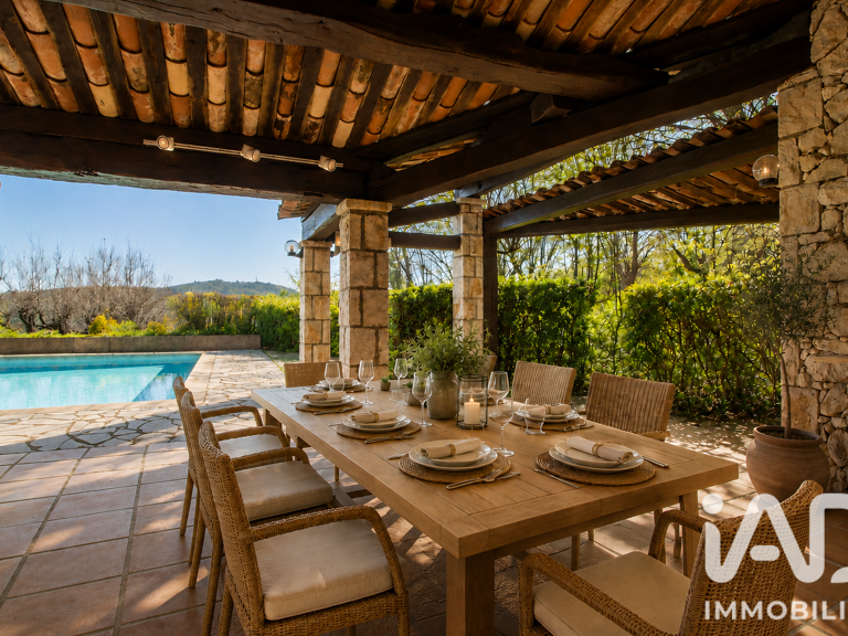 Vente Maison/villa 5 pièces — photo 1