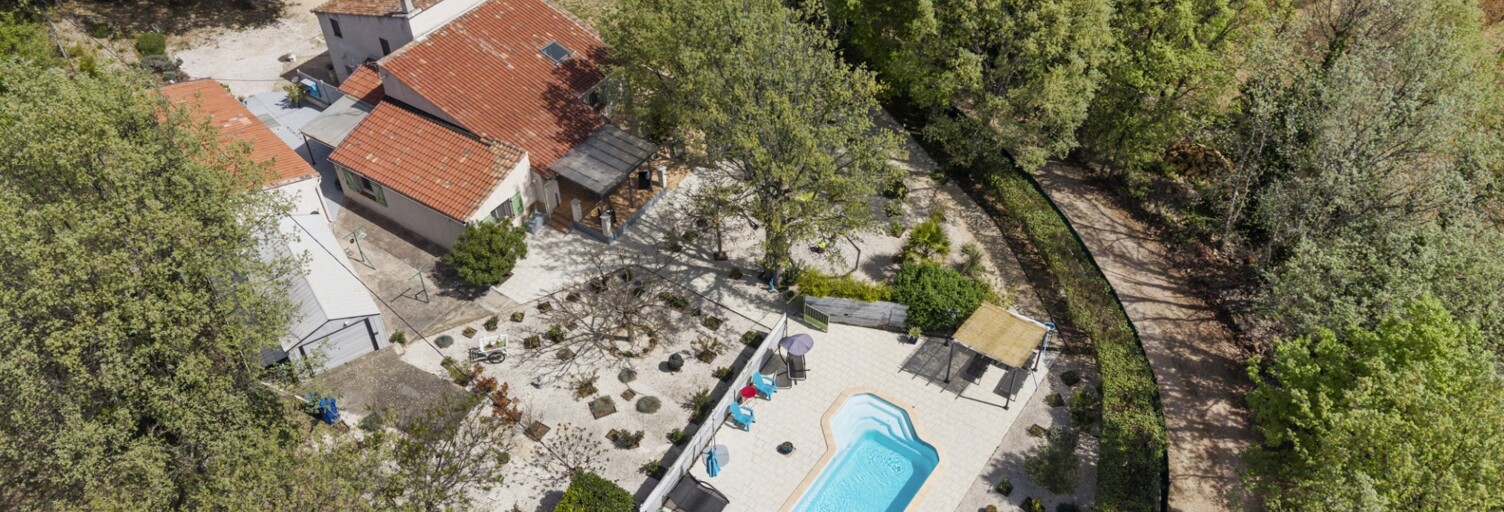 Maison 6 Pièces 163 m² à vendre à Tourves (83170)