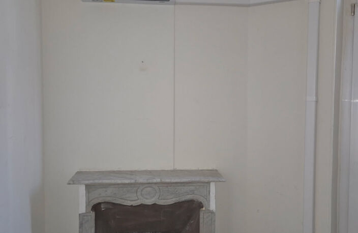 Appartement - 45,82 m2 - 3 pièces — photo 3