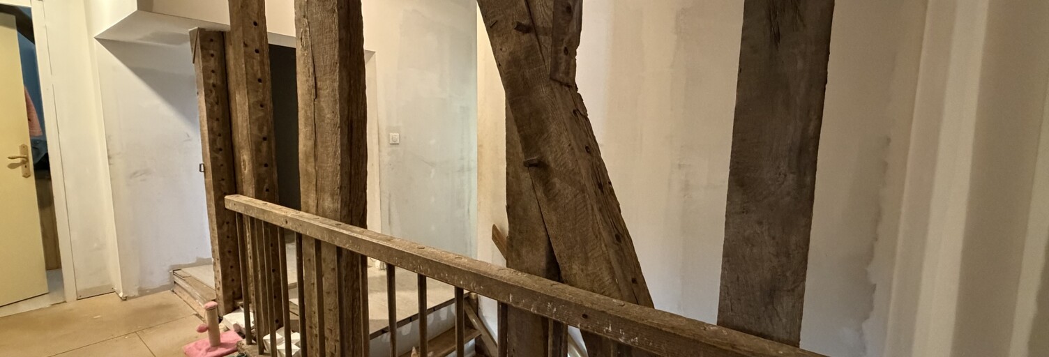 Maison 7 Pièces 208 m² à vendre à Wassy (52130)