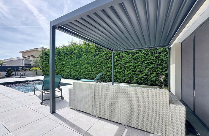 Maison Four 4 pièce(s) 112 m2 — photo 2
