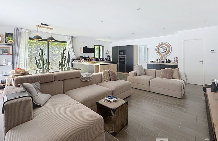 Maison Four 4 pièce(s) 112 m2 — photo 4