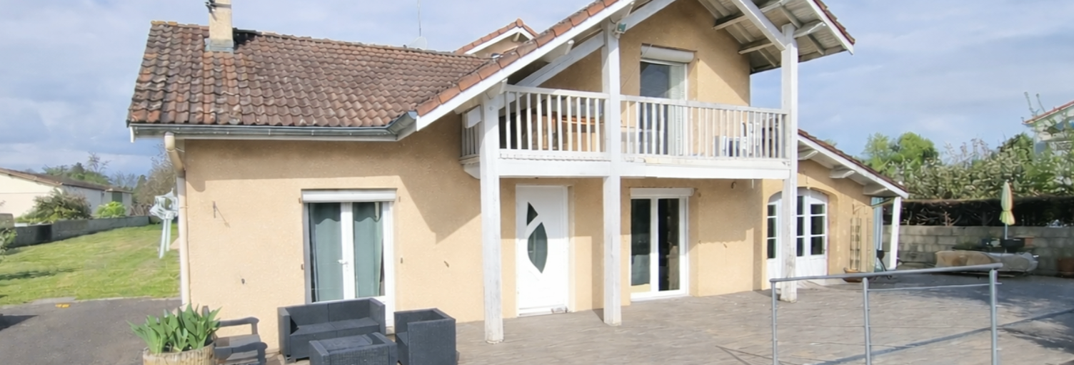 Maison 9 Pièces 200 m² à vendre à Andrézieux-Bouthéon (42160)