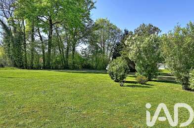 Terrain  225000 €