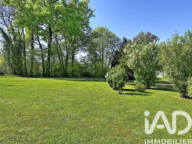 Vente Terrain à bâtir 1 593 m&sup2; — photo du bien
