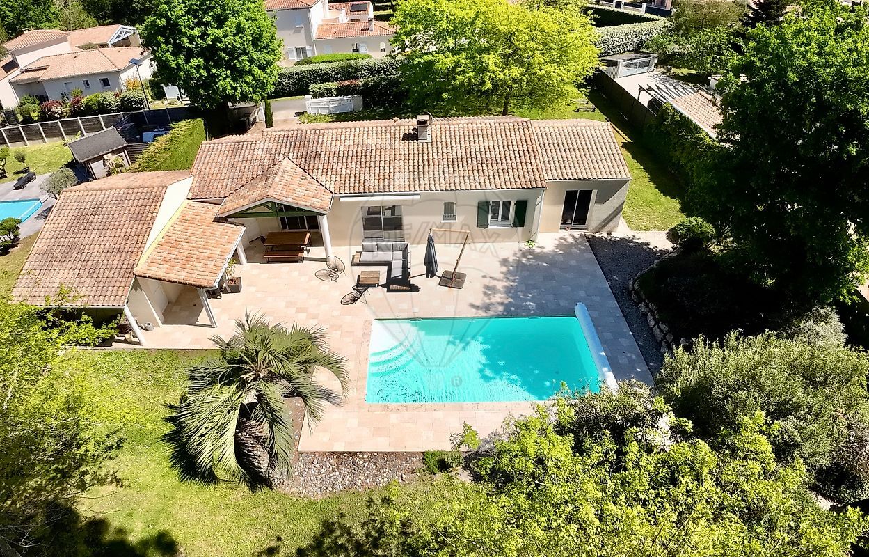 Villa / Maison  T6 à vendre Mathes (Les) 17570